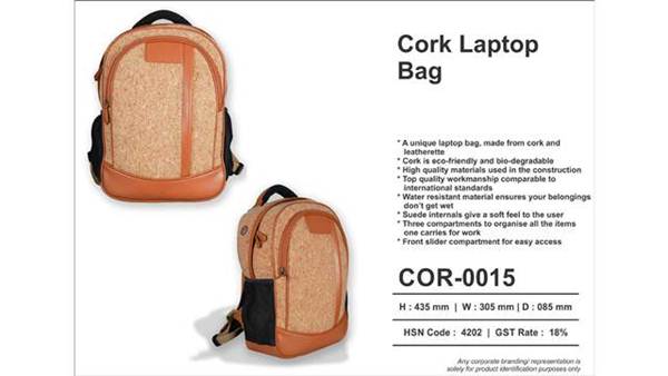 Cork Bags - Cork Vegan Backpack with a Flap cover and Front Zip | Montado.pt